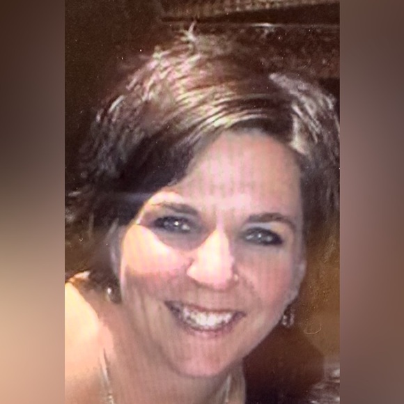 Meet your Posher, Susan - Picture 1 of 1